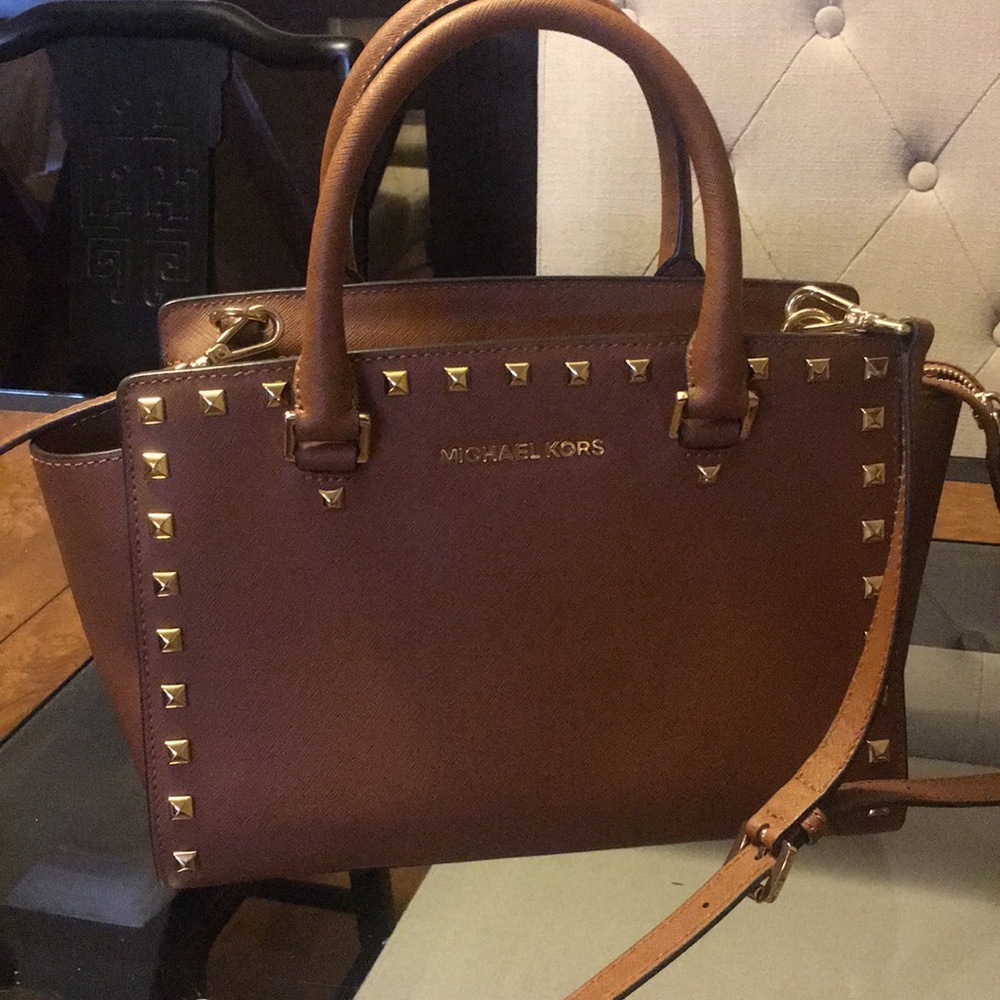 Brown Studded Michael Kors Bag😍